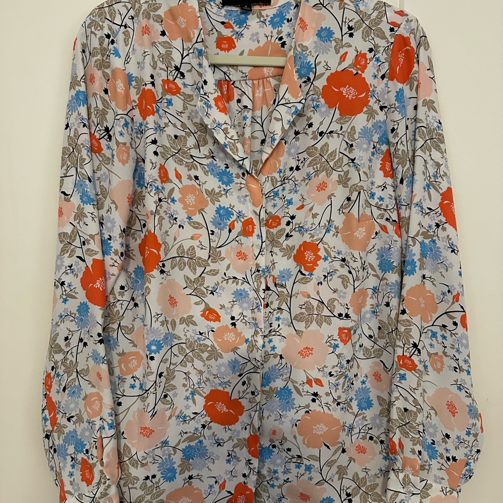 Jones New York Floral Blouse in Orange, Blue, and Cream
